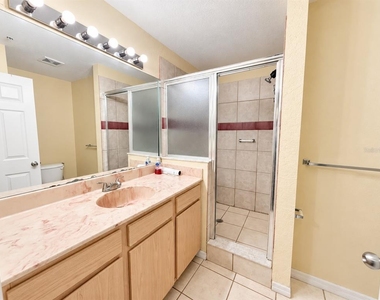 5001 Sunridge Palms Drive - Photo Thumbnail 12