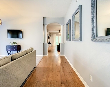 1407 Trail Boss Lane - Photo Thumbnail 9