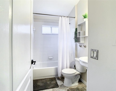 1407 Trail Boss Lane - Photo Thumbnail 40