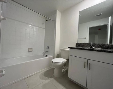 30810 Veridian Way - Photo Thumbnail 14