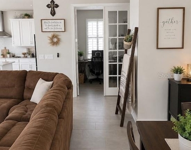 11927 Streambed Drive - Photo Thumbnail 8