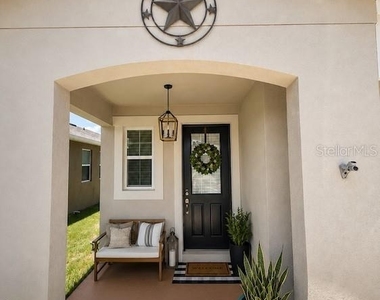 11927 Streambed Drive - Photo Thumbnail 1