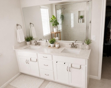 11927 Streambed Drive - Photo Thumbnail 14