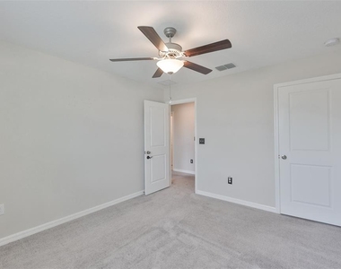 797 Olive Conch Street - Photo Thumbnail 23