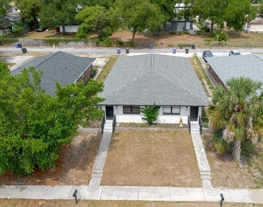 1134-1136 Gilmore Avenue - Photo Thumbnail 50