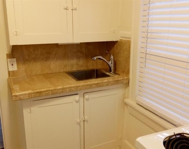 316 11th Avenue Ne - Photo Thumbnail 5