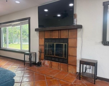 14472 Valentine Drive - Photo Thumbnail 7