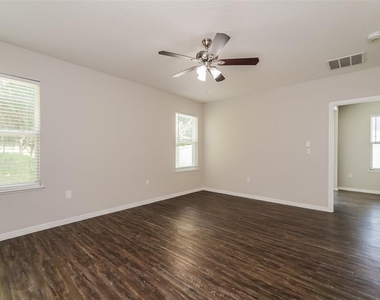 1580 Tamarind Road - Photo Thumbnail 12