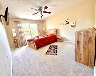 20314 Noble Oak Place - Photo Thumbnail 16