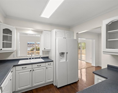 4813 W Bay Villa Avenue - Photo Thumbnail 37