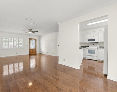 4813 W Bay Villa Avenue - Photo Thumbnail 29