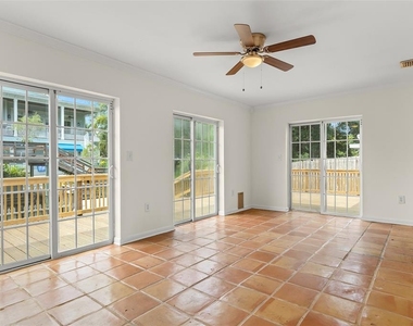4813 W Bay Villa Avenue - Photo Thumbnail 28