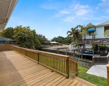4813 W Bay Villa Avenue - Photo Thumbnail 3