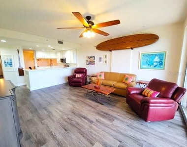 7296 Marathon Drive - Photo Thumbnail 13