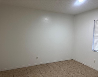 8426 Camden Street - Photo Thumbnail 3