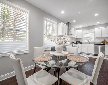 2902 N Jefferson Street - Photo Thumbnail 16