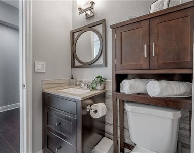 2902 N Jefferson Street - Photo Thumbnail 29