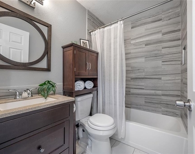 2902 N Jefferson Street - Photo Thumbnail 28