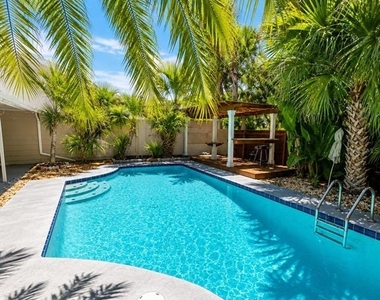 5124 Springwood Drive - Photo Thumbnail 21