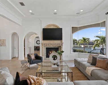 4130 Causeway Vista Drive - Photo Thumbnail 8