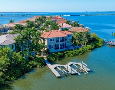 4130 Causeway Vista Drive - Photo Thumbnail 2