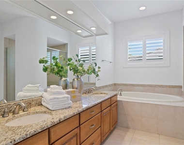 4130 Causeway Vista Drive - Photo Thumbnail 33