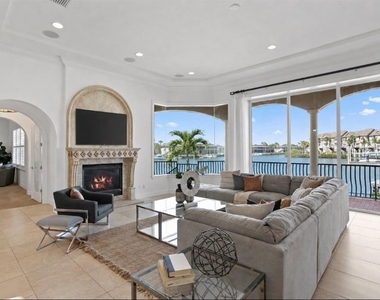 4130 Causeway Vista Drive - Photo Thumbnail 5