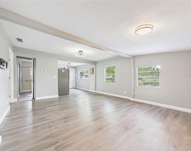 605 S Disston Avenue - Photo Thumbnail 13