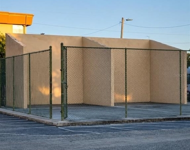 5820 N Church Avenue - Photo Thumbnail 17