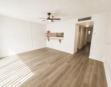 5820 N Church Avenue - Photo Thumbnail 3