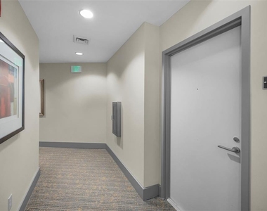 175 1st Street S - Photo Thumbnail 25