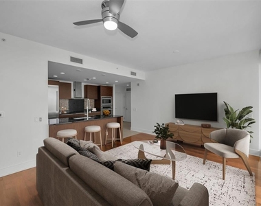175 1st Street S - Photo Thumbnail 6