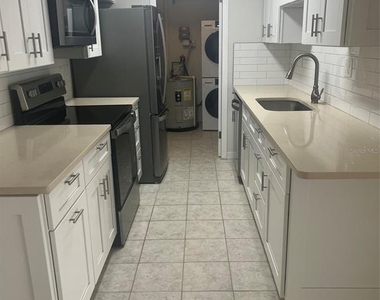 10355 Paradise Boulevard - Photo Thumbnail 9