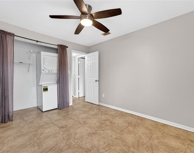 527 S Lincoln Avenue - Photo Thumbnail 6
