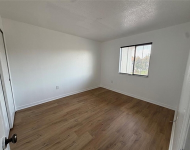 2573 Aventurine Street - Photo Thumbnail 9