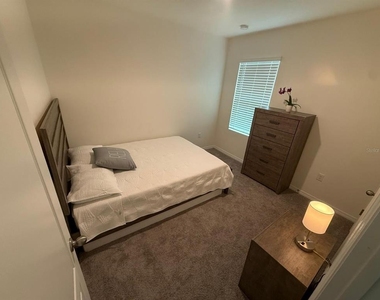 659 Park Place Boulevard - Photo Thumbnail 2