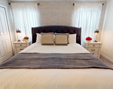 4966 Windermere Avenue - Photo Thumbnail 19