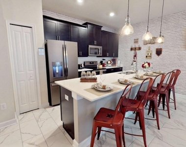 4966 Windermere Avenue - Photo Thumbnail 10