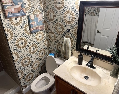 10018 Chorlton Circle - Photo Thumbnail 15