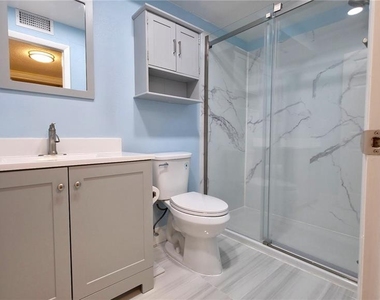 2025 Sylvester Road - Photo Thumbnail 24