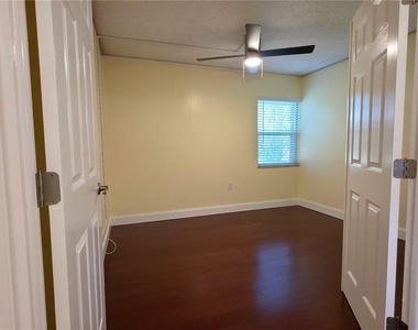 2025 Sylvester Road - Photo Thumbnail 21