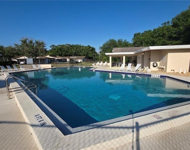 2025 Sylvester Road - Photo Thumbnail 35
