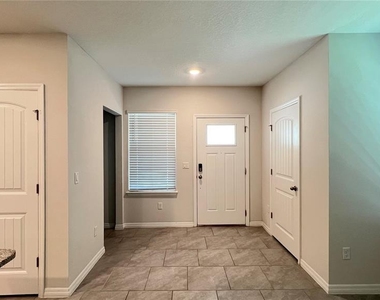 11056 Great Rock Street - Photo Thumbnail 3