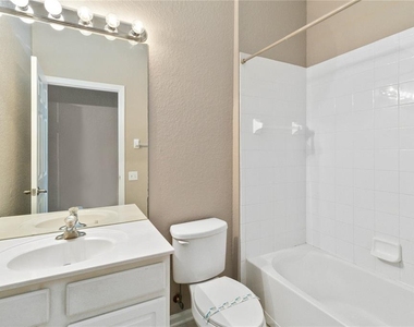 2173 Granger Avenue - Photo Thumbnail 18