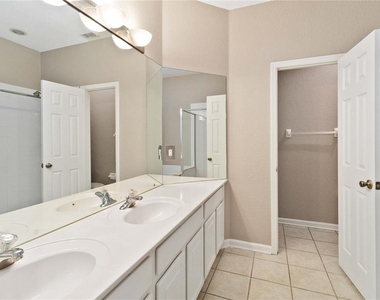 2173 Granger Avenue - Photo Thumbnail 13