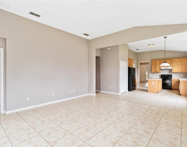 2173 Granger Avenue - Photo Thumbnail 10