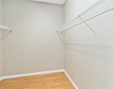2173 Granger Avenue - Photo Thumbnail 12