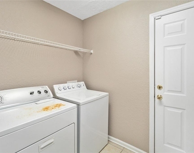 2173 Granger Avenue - Photo Thumbnail 14