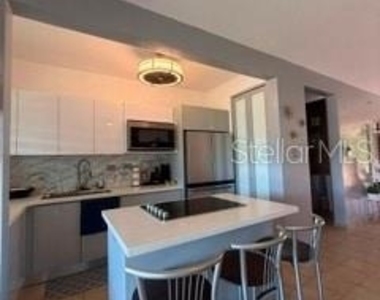 1 Harbour Lakes - Photo Thumbnail 3