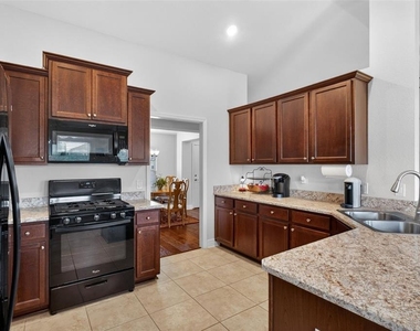 2429 Twin Lake View Road - Photo Thumbnail 25